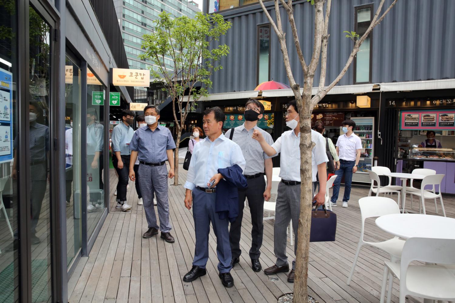 도시혁신연구회 신촌박스퀘어 현장방문 4