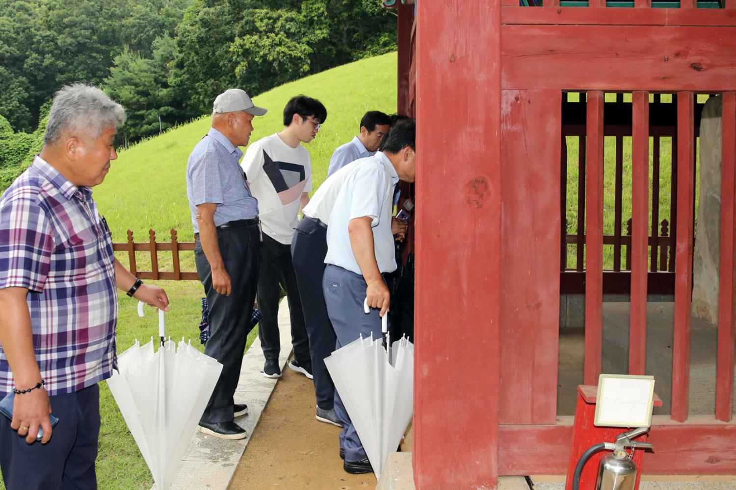 재정건설위원회 신라 경순왕릉 탐방 5