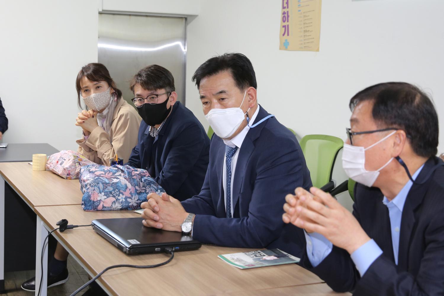 제265회 임시회 재정건설위원회 현장방문(도시재생지원센터) 9