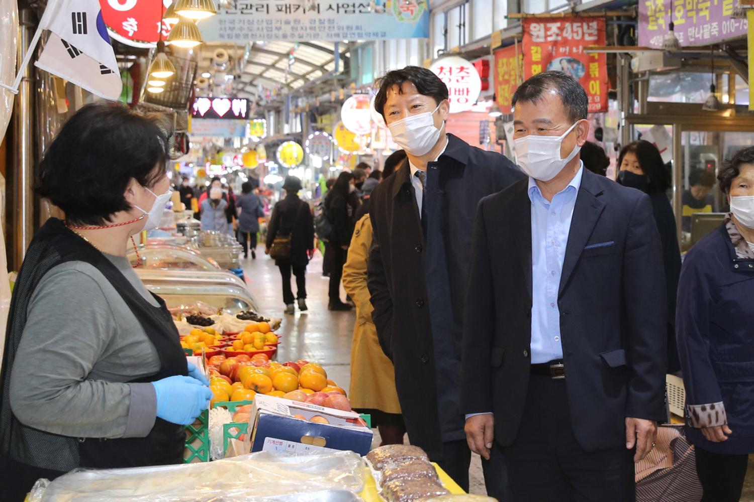 제265회 임시회 재정건설위원회 현장방문(영천시장) 6