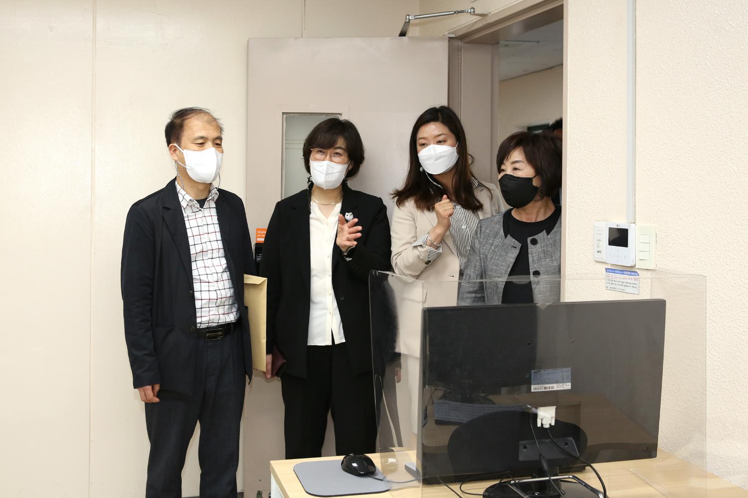제271회 임시회 중 행정복지위원회 현장방문(서대문종합사회 복지관) 21