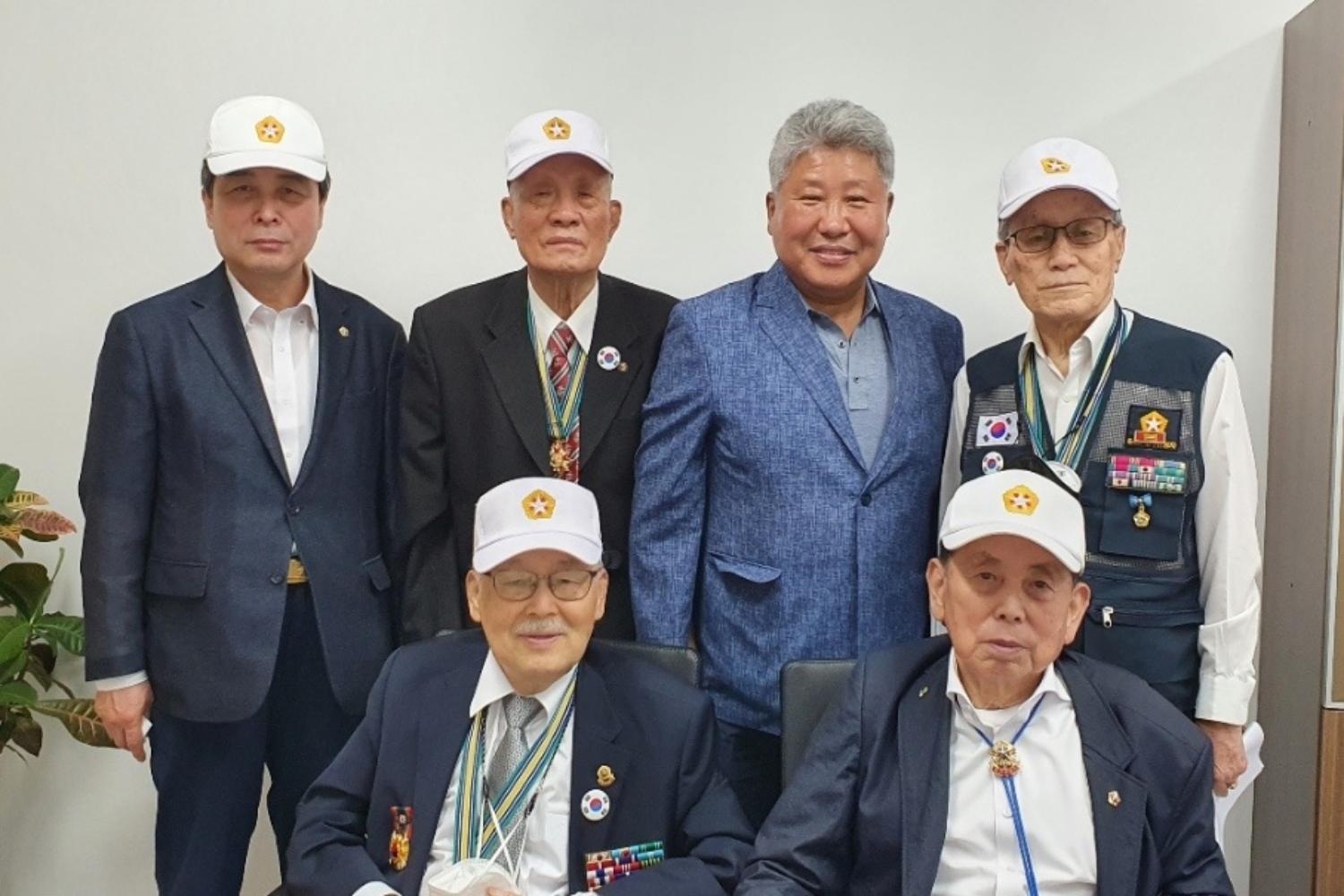 6.25참전 전우회 서울시 서대문구 임원 간담회(홍길식의원 자료제공) 4