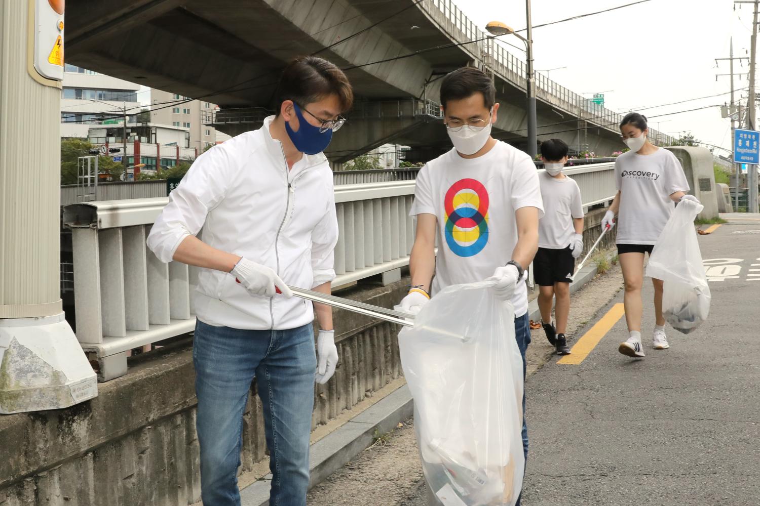 우리동네 환경정화 줍깅 캠페인 25