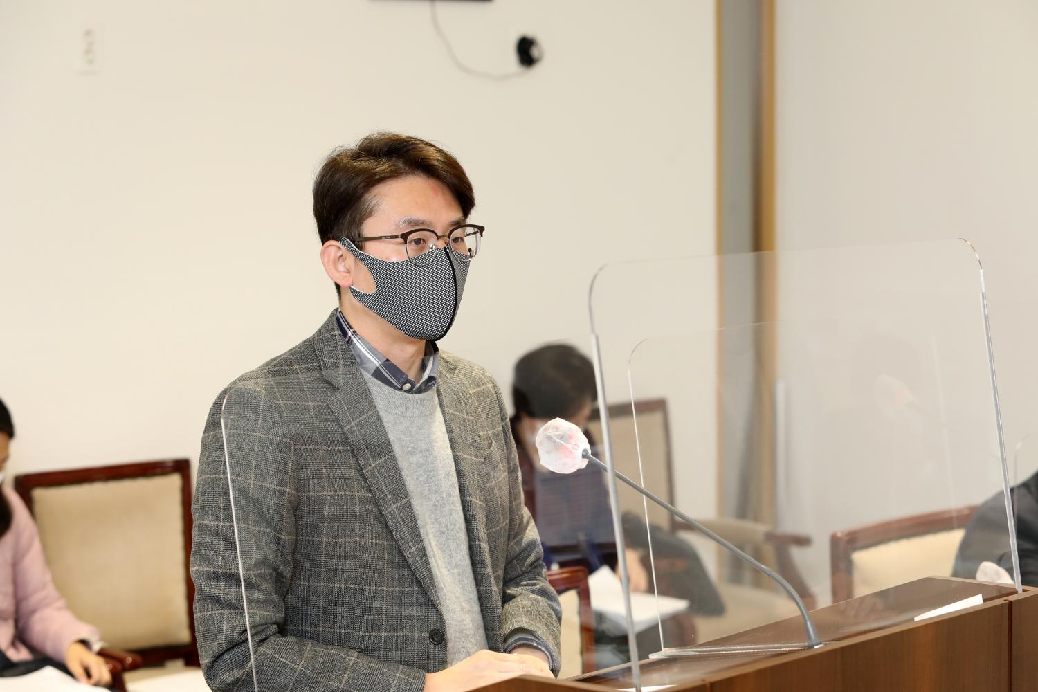 제276회 제2차 정례회 제4차 재정건설위원회 의원 안건심사 2