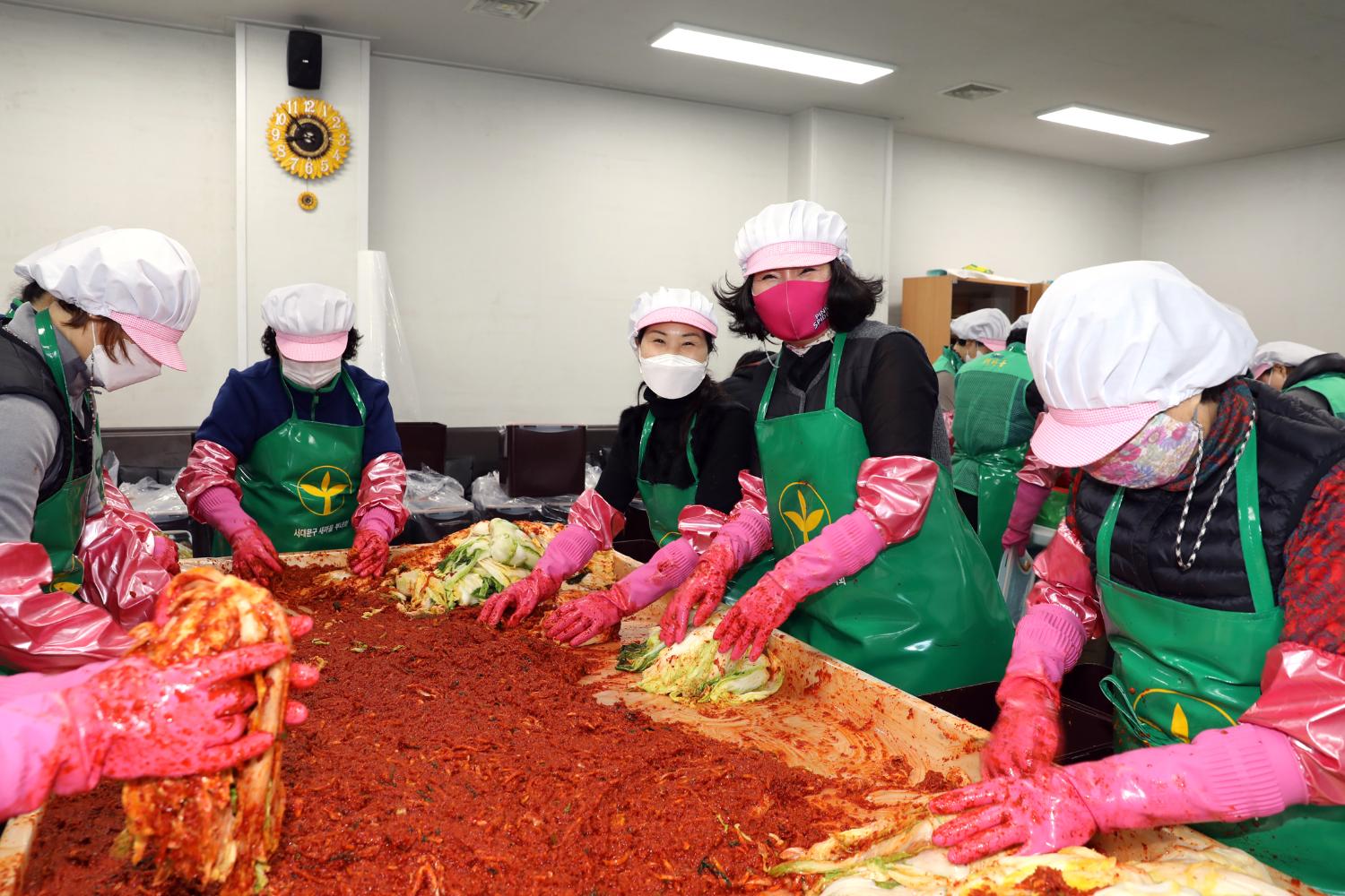 새마을부녀회 2021년 사랑의 김장나누기(충현,북아현,연희,홍제1,홍제3, 홍은1,북가좌1) 11