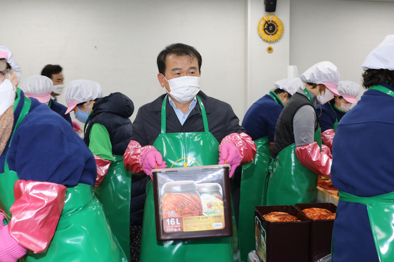 새마을부녀회 2021년 사랑의 김장나누기(충현,북아현,연희,홍제1,홍제3, 홍은1,북가좌1) 13
