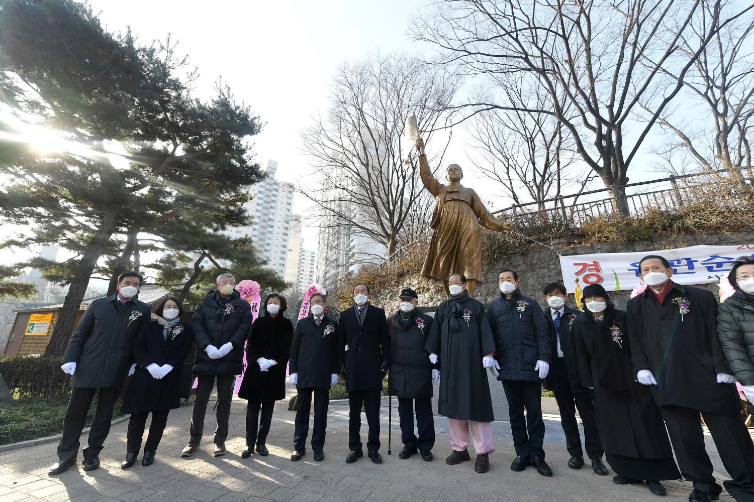 유관순열사 동상 제막식(구청 홍보과 사진제공)
