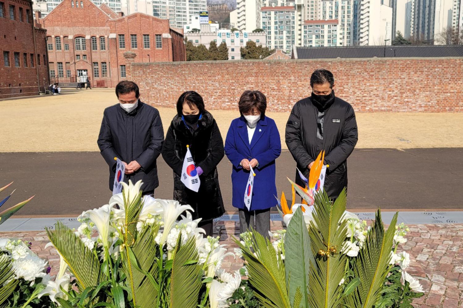3.1절 순국선열 헌화 및 분향 21