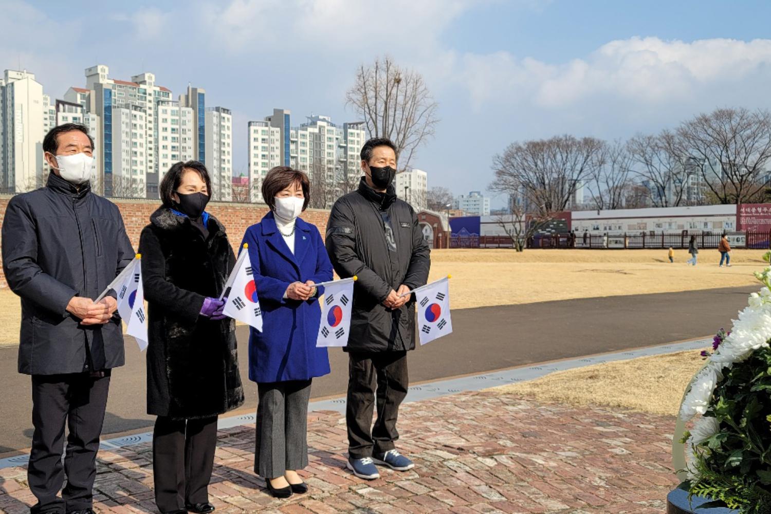 3.1절 순국선열 헌화 및 분향 22