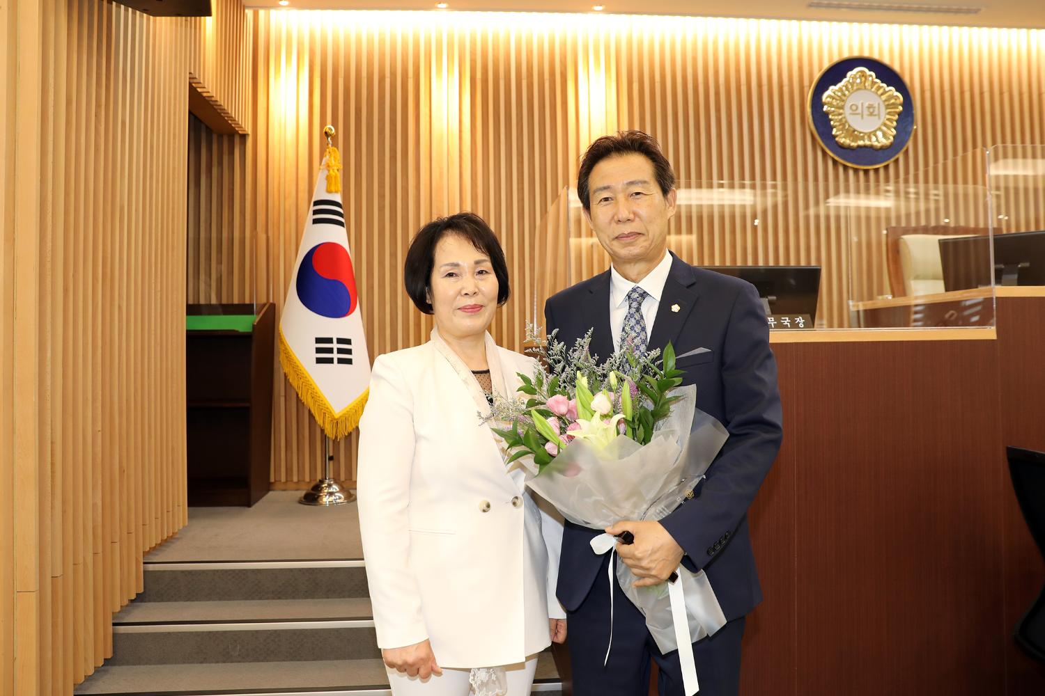 제8대의원 퇴임식 및 의장단 감사패 전달식 10