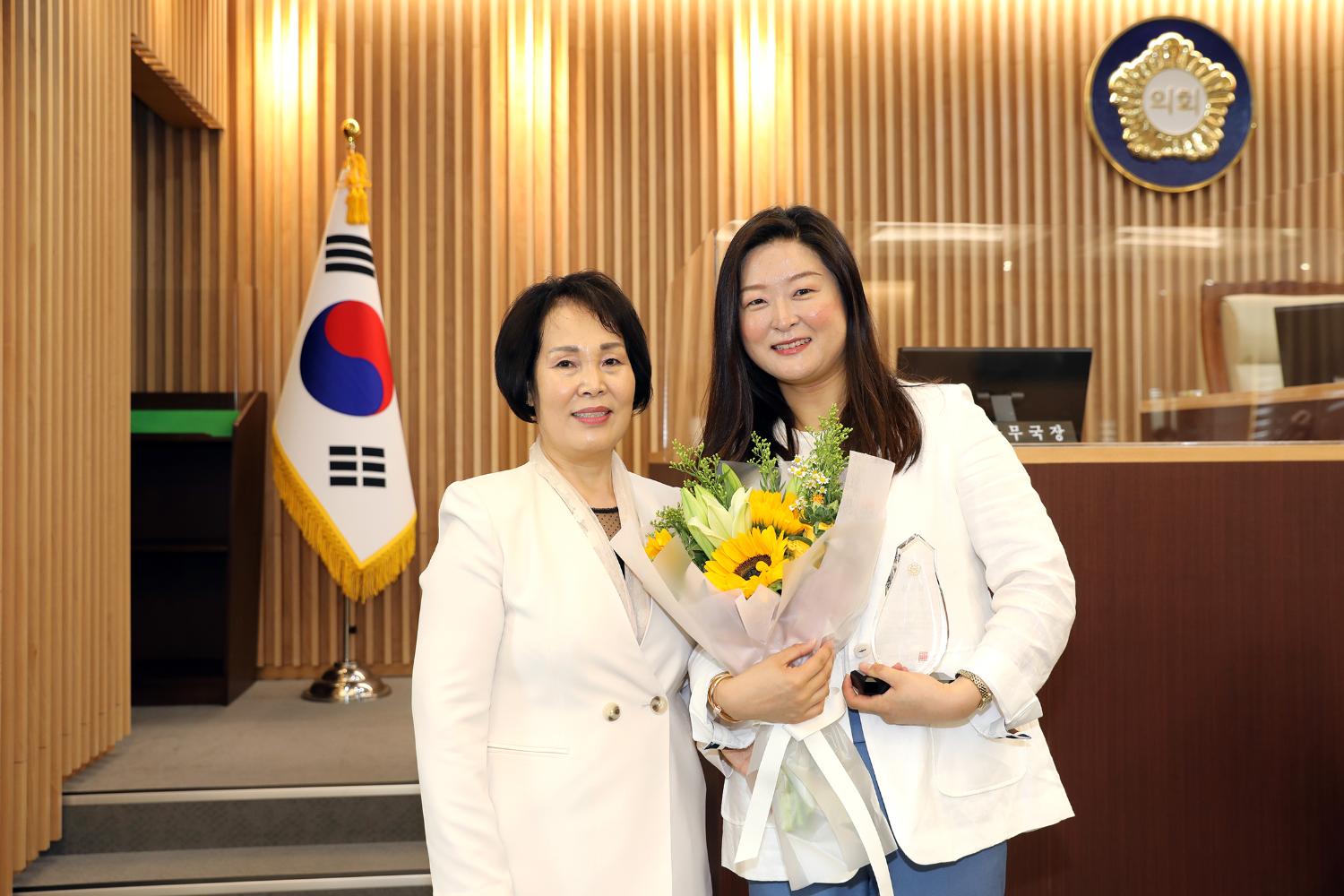 제8대의원 퇴임식 및 의장단 감사패 전달식 12