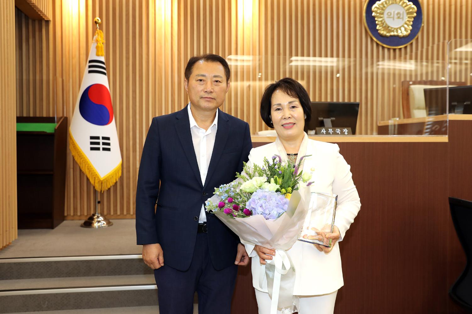 제8대의원 퇴임식 및 의장단 감사패 전달식 14