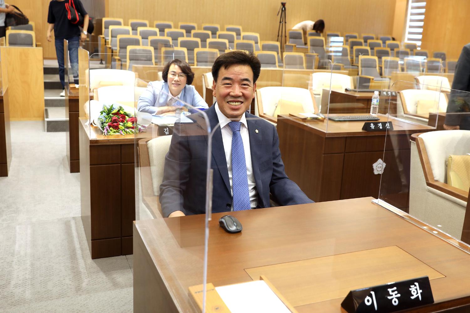 제8대의원 퇴임식 및 의장단 감사패 전달식 25