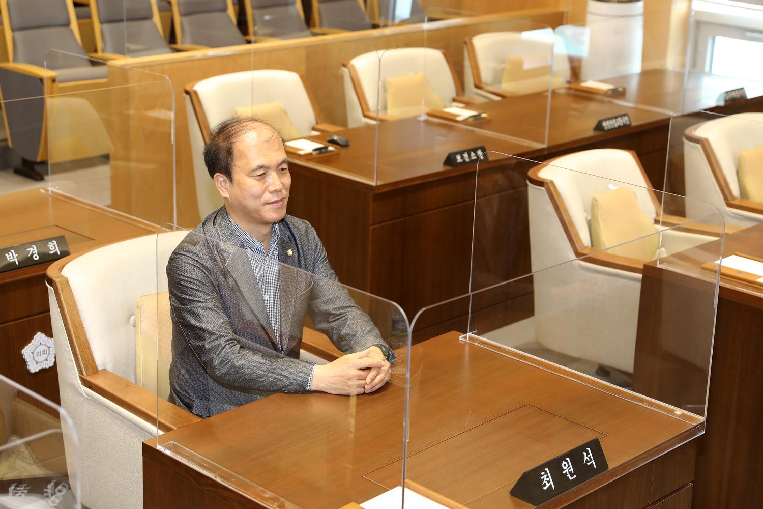 제8대의원 퇴임식 및 의장단 감사패 전달식 36