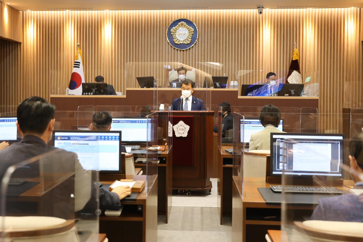 제282회 임시회 제2차 본회의 폐회식 6