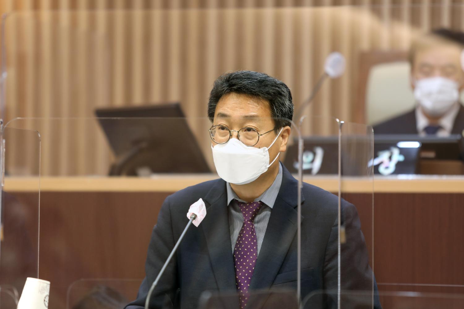 제282회 임시회 제2차 본회의 폐회식 12