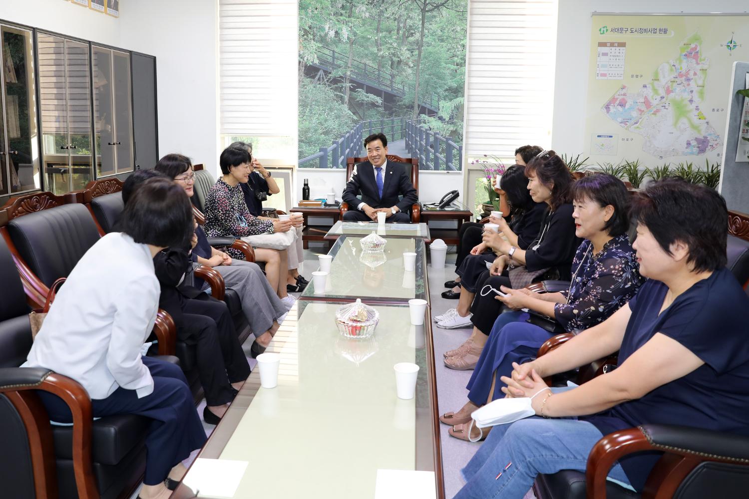 신촌동 새마을 부녀회와의 간담회