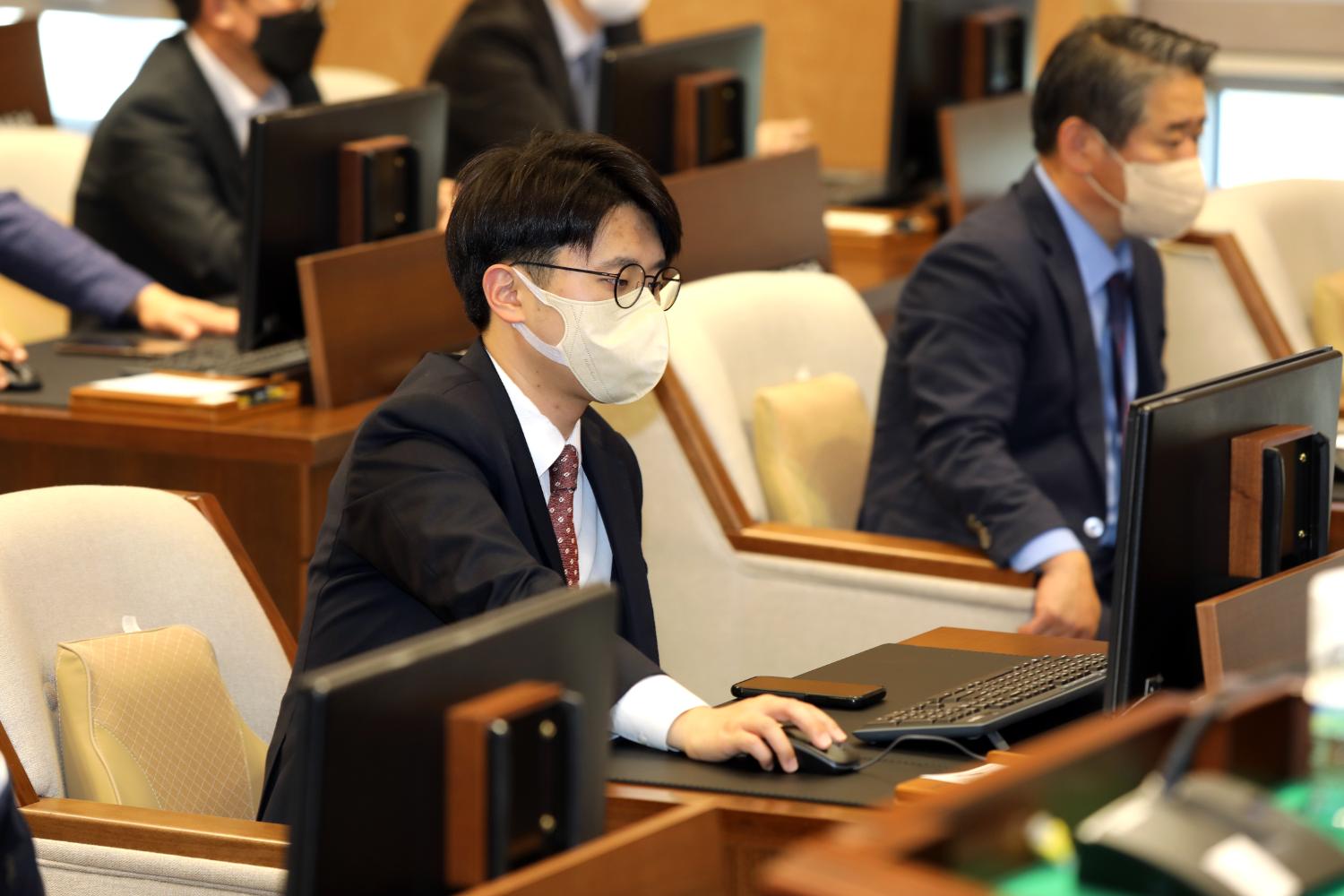 제284회 임시회 제2차 본회의 폐회식 13