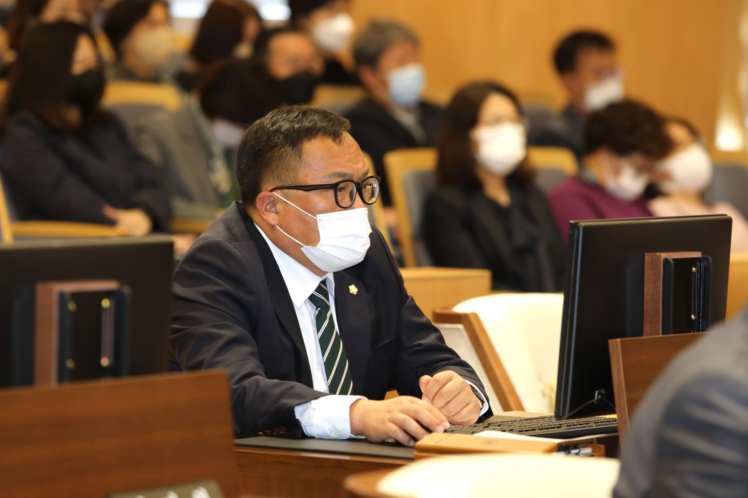 제284회 임시회 제2차 본회의 폐회식 18