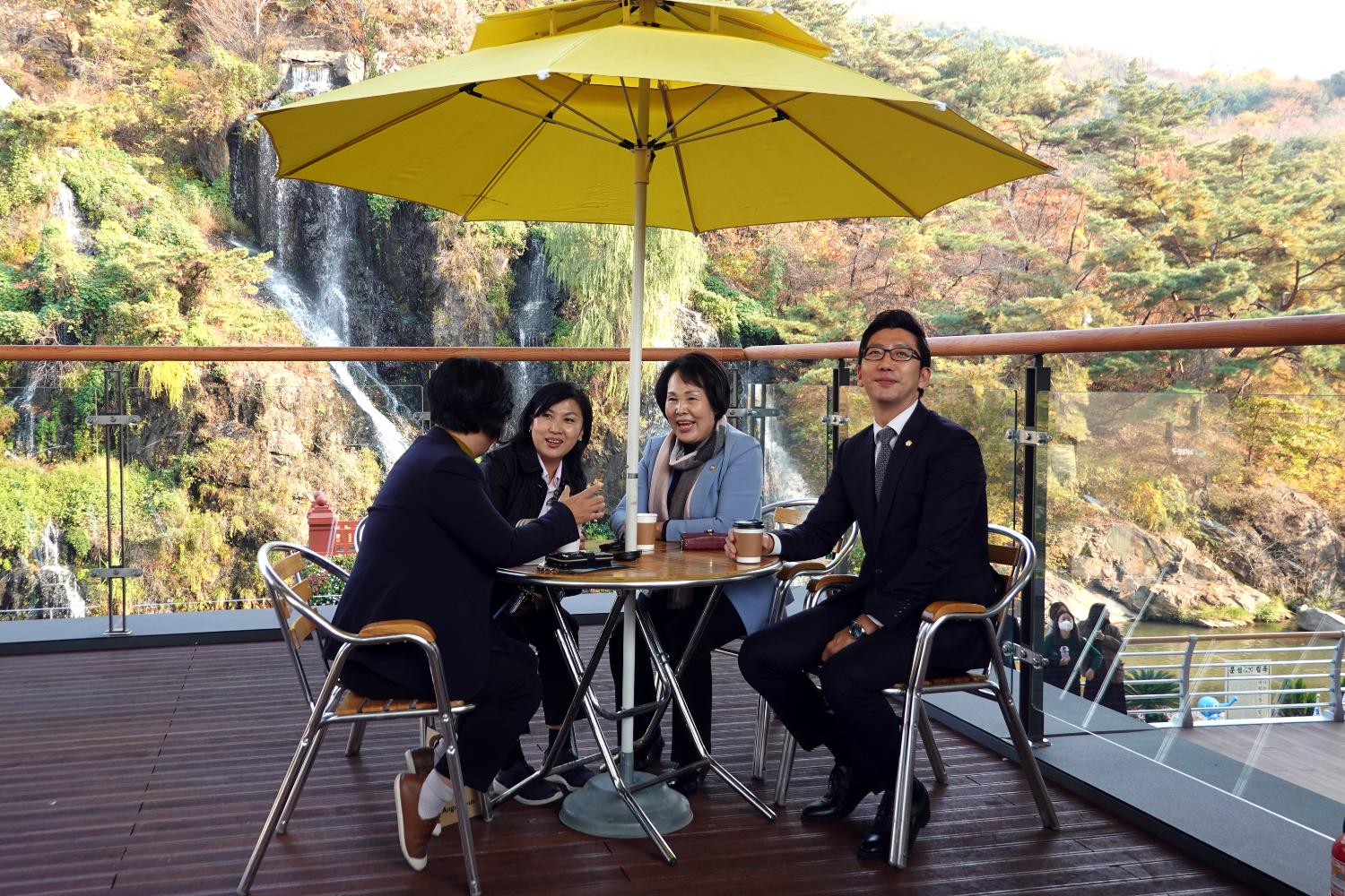 홍제천 폭포마당 수변카페 준공식 15