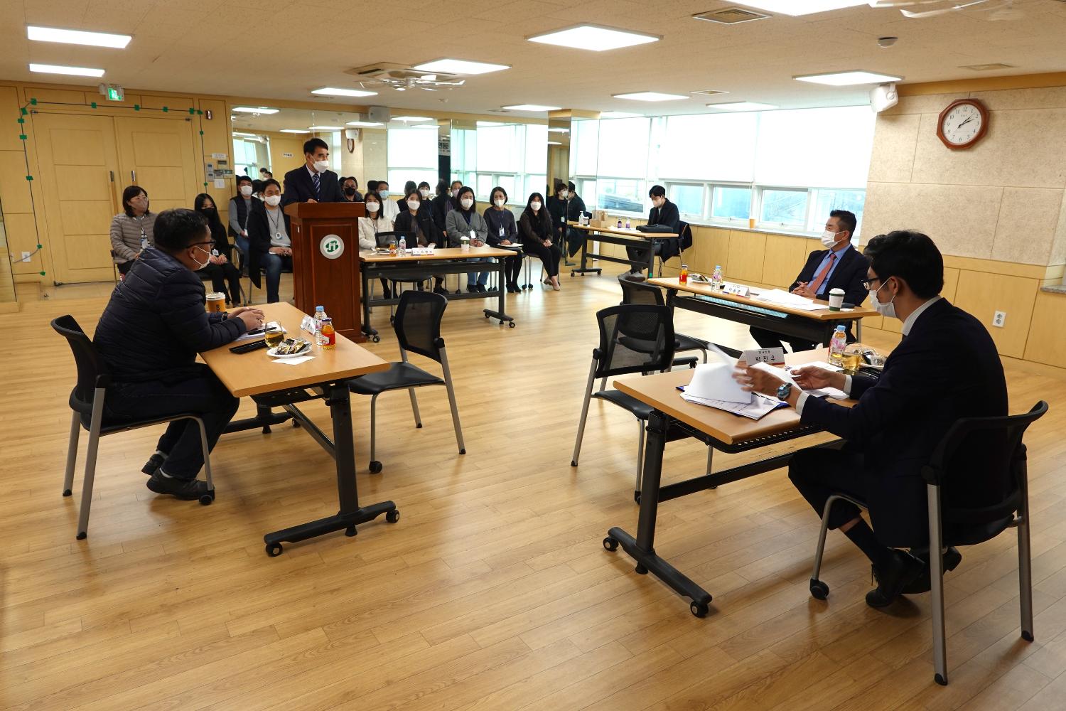 제285회 제2차 정례회 행정복지위원회 행정사무감사-천연동 주민센터 감사 1반 15