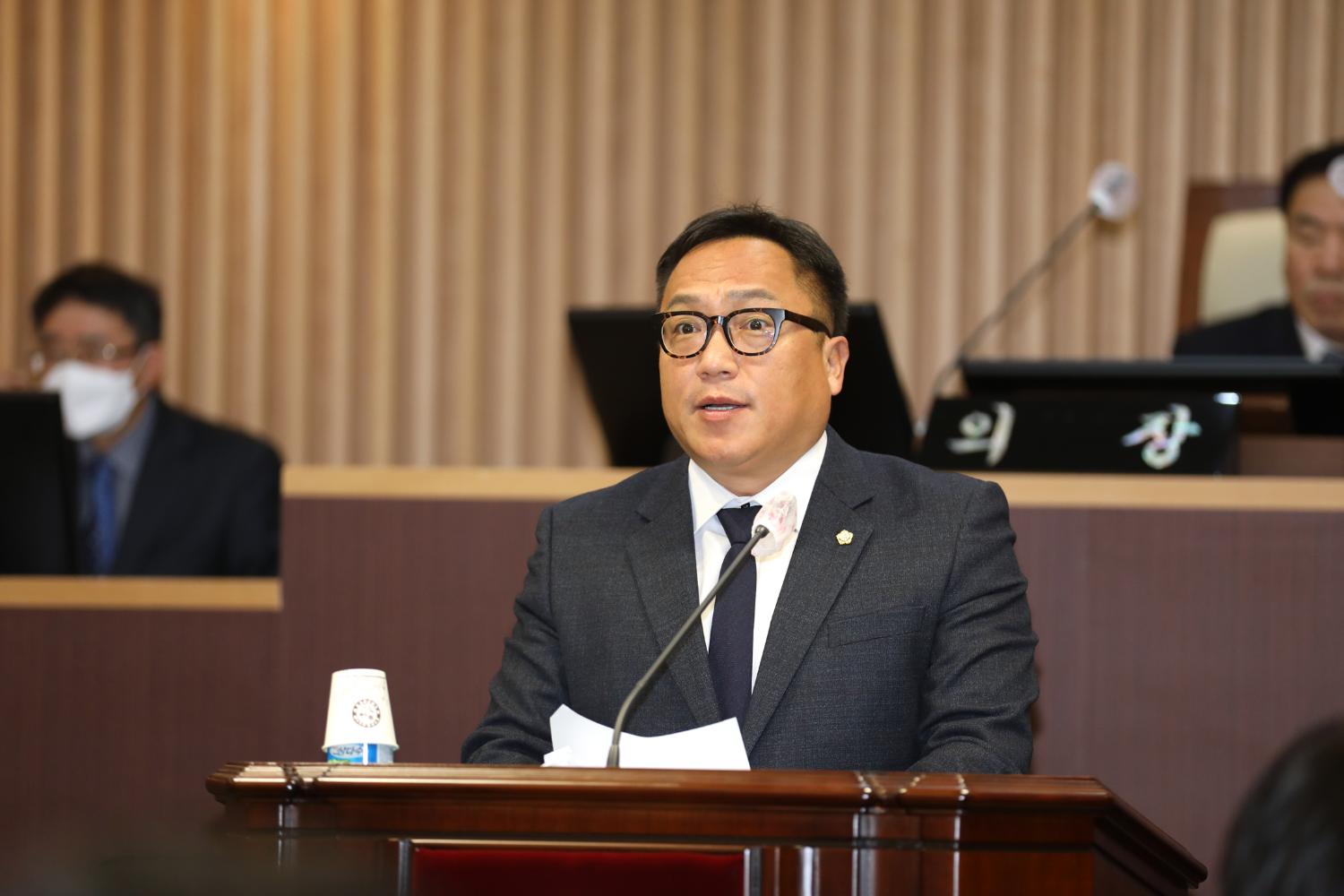 제285회 제2차 정례회 제3차 본회의 폐회식 9