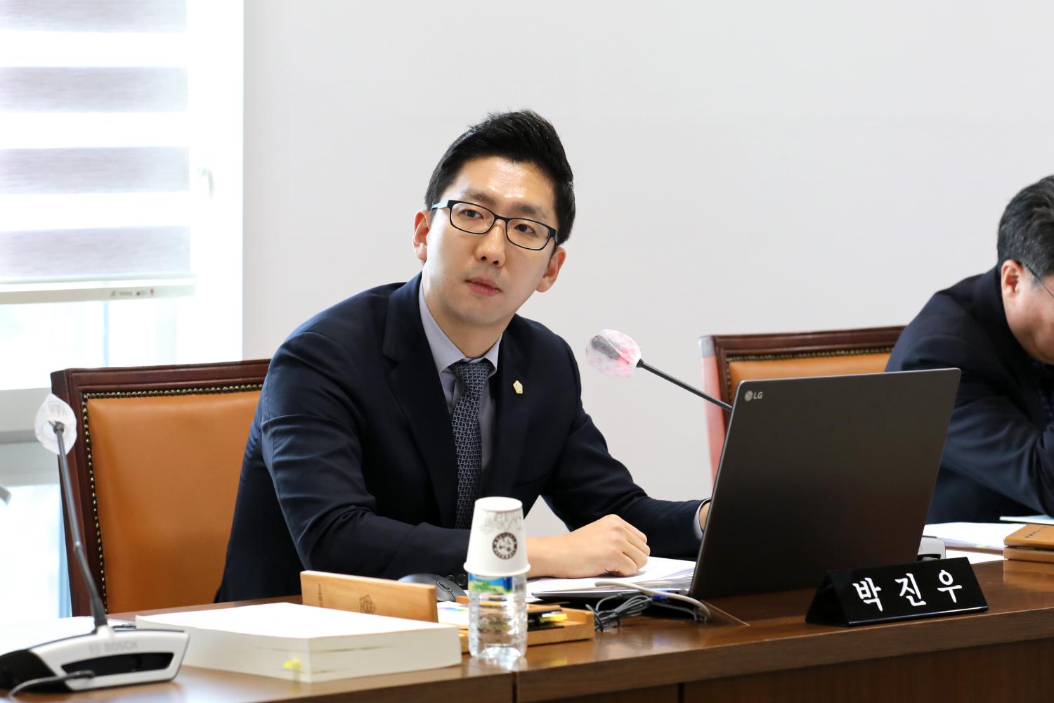 제286회 임시회 제1차 의회운영위원회 6