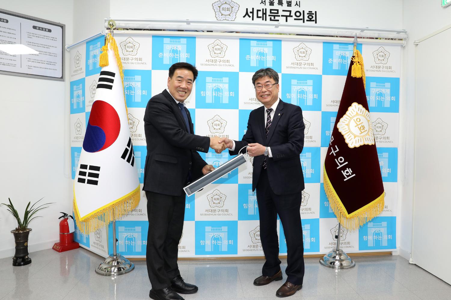 부산시 동래구의회 신청사건립 벤치마킹 방문 3