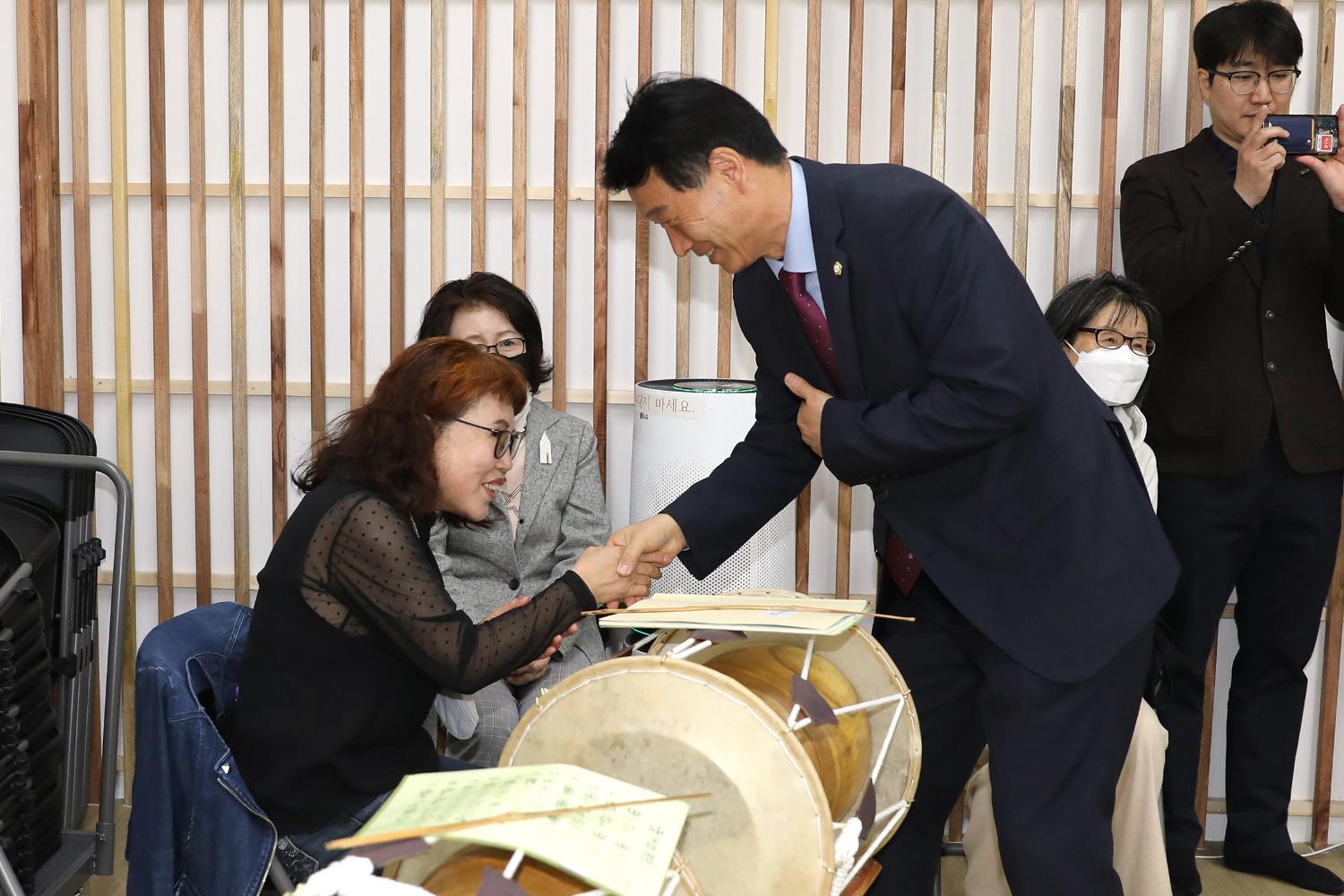 신촌동 주민센터 개관식 18