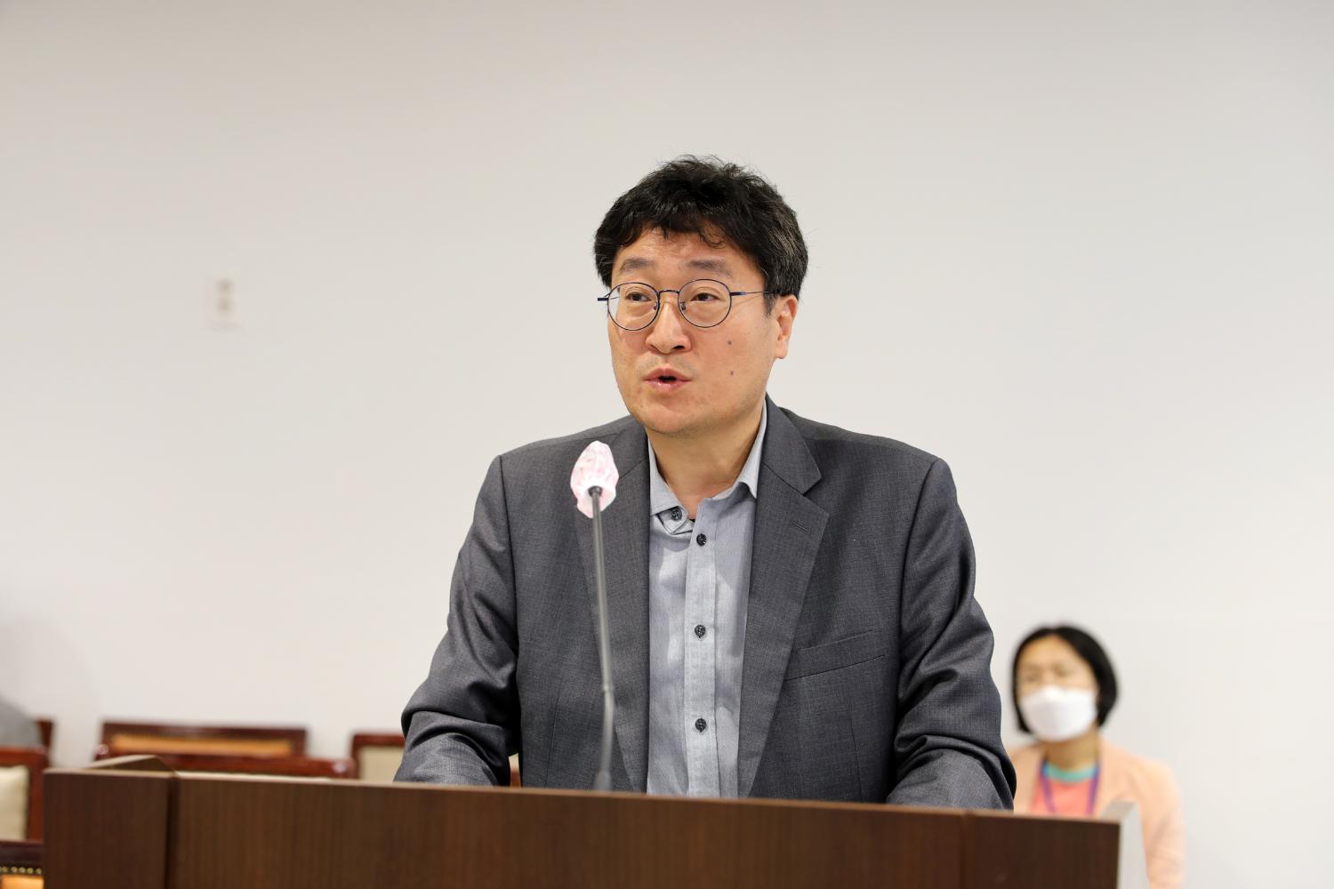 2023년 제2차 서대문구의회 의원연구단체 심의위원회 17