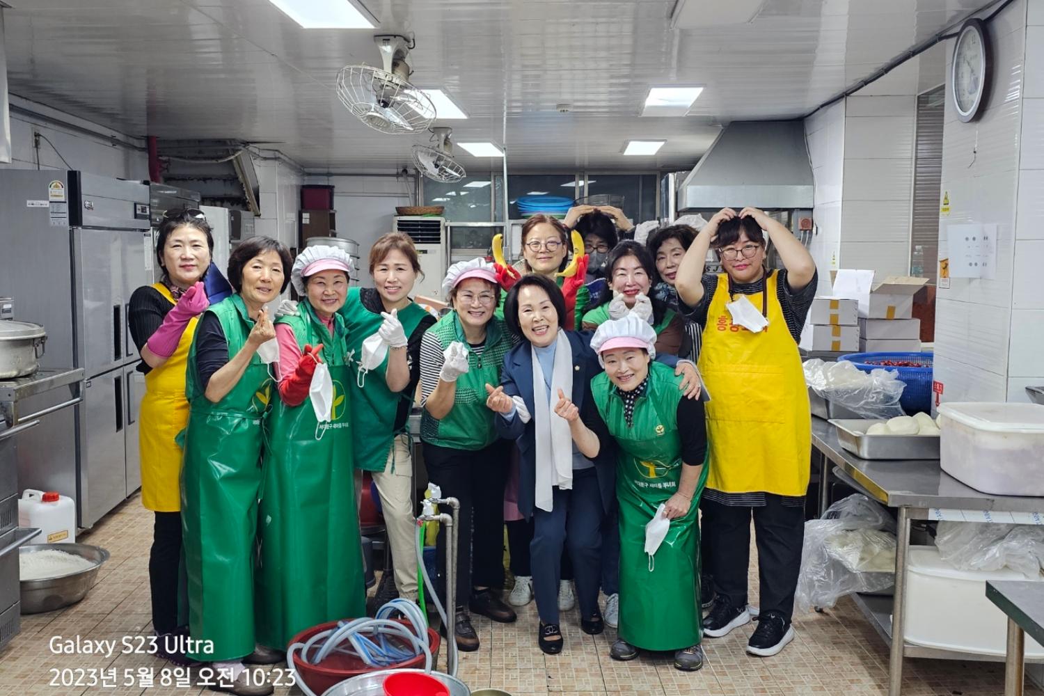 제51회 어버이날 행사 - 홍제1동 홍광교회 19