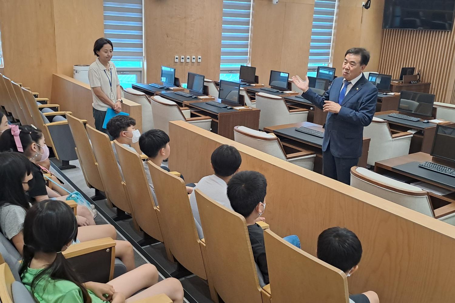 내고장 탐방 구의회 방문(안산초등학교) 3