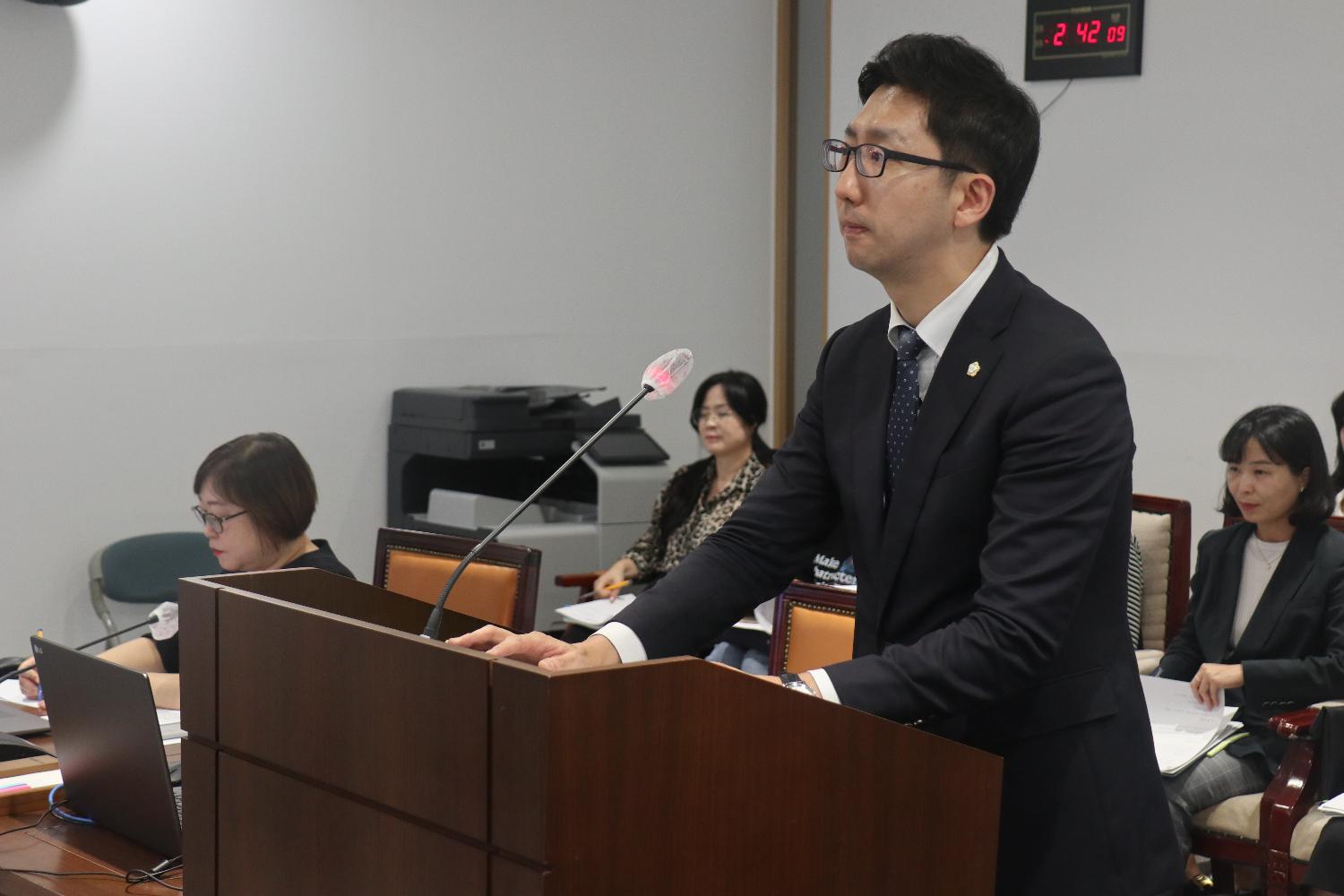 제294회 임시회 제1차 의회운영위원회 5