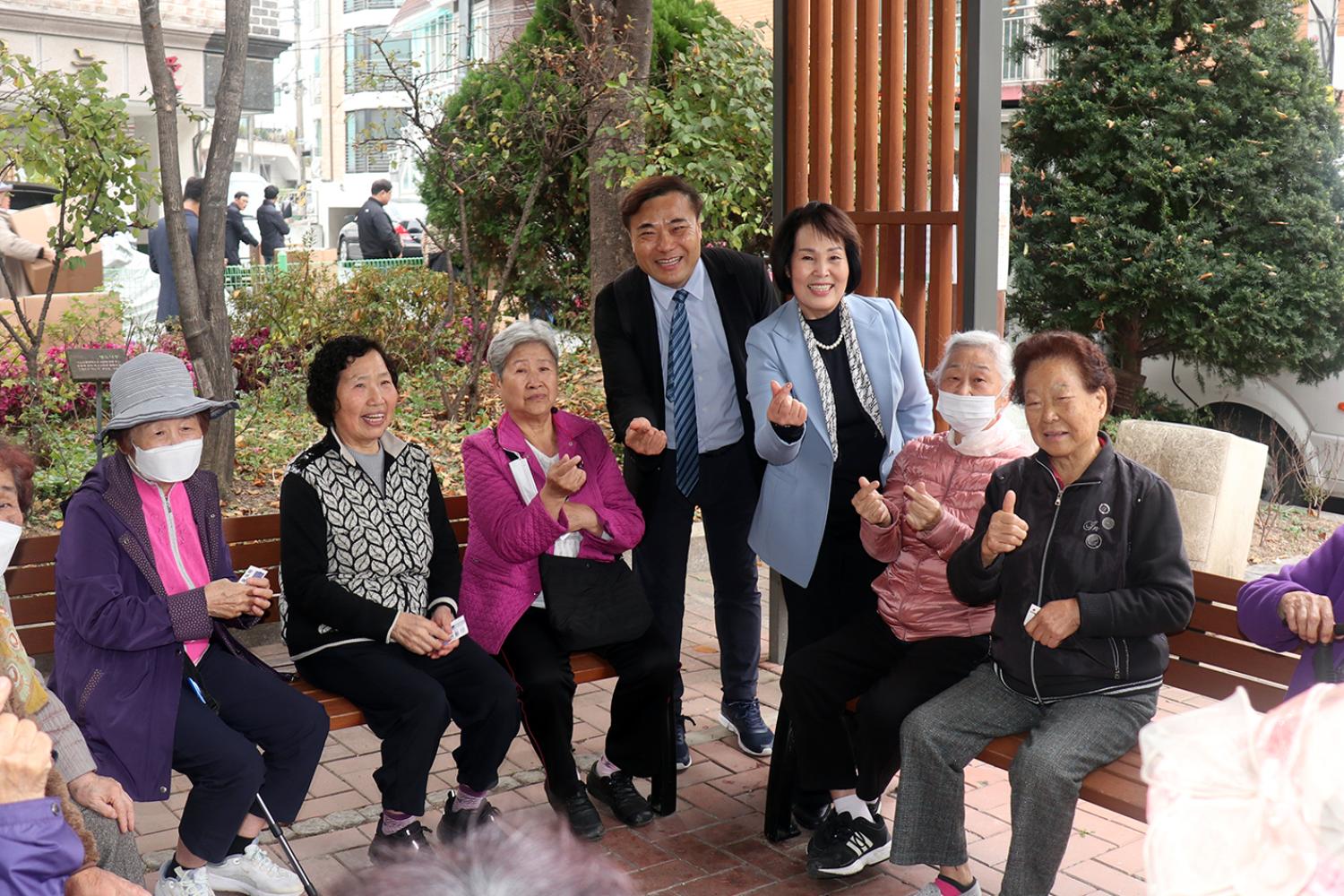 수도암 이웃나눔 사랑의 옷 전달식 10