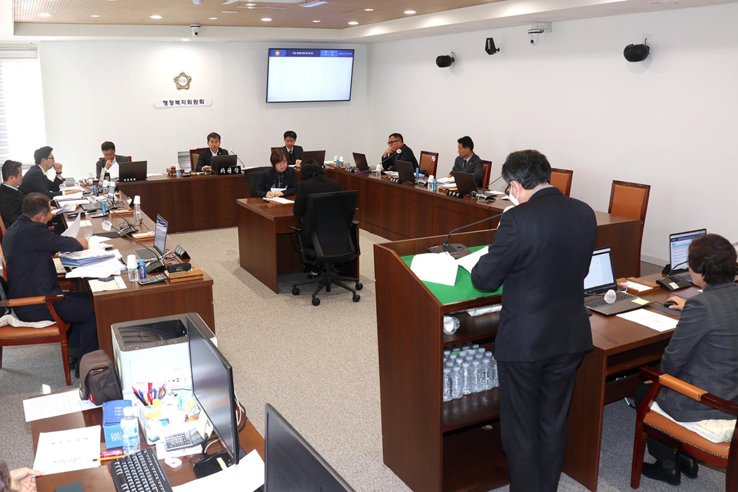 제295회 제2차 정례회 제4차 행정복지위원회-조례안 등 안건심사