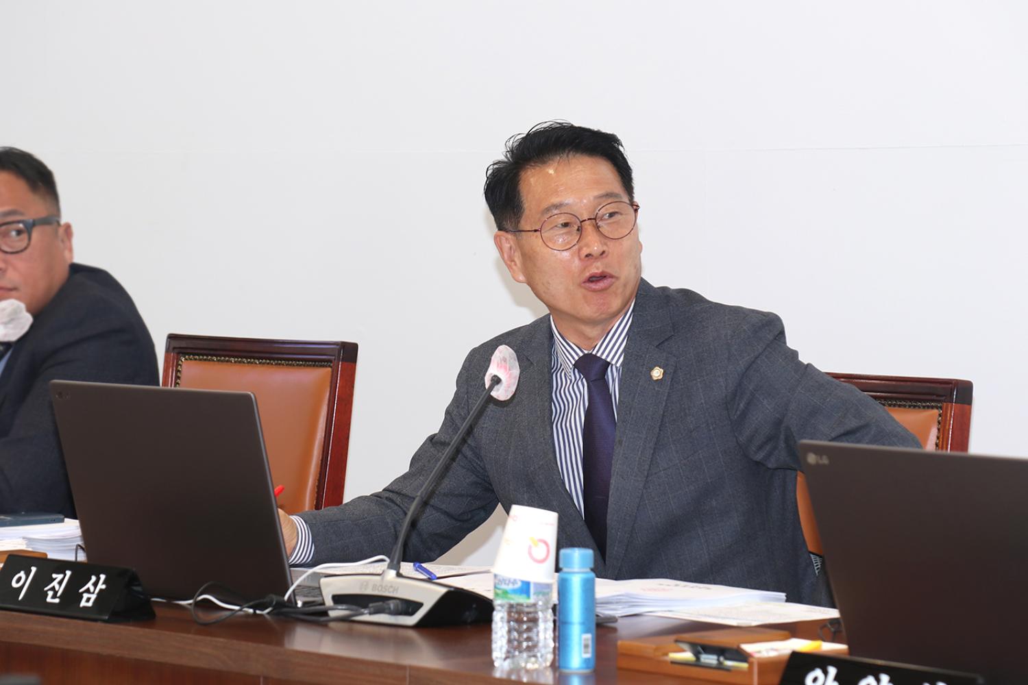 제295회 제2차 정례회 제4차 행정복지위원회-조례안 등 안건심사 6