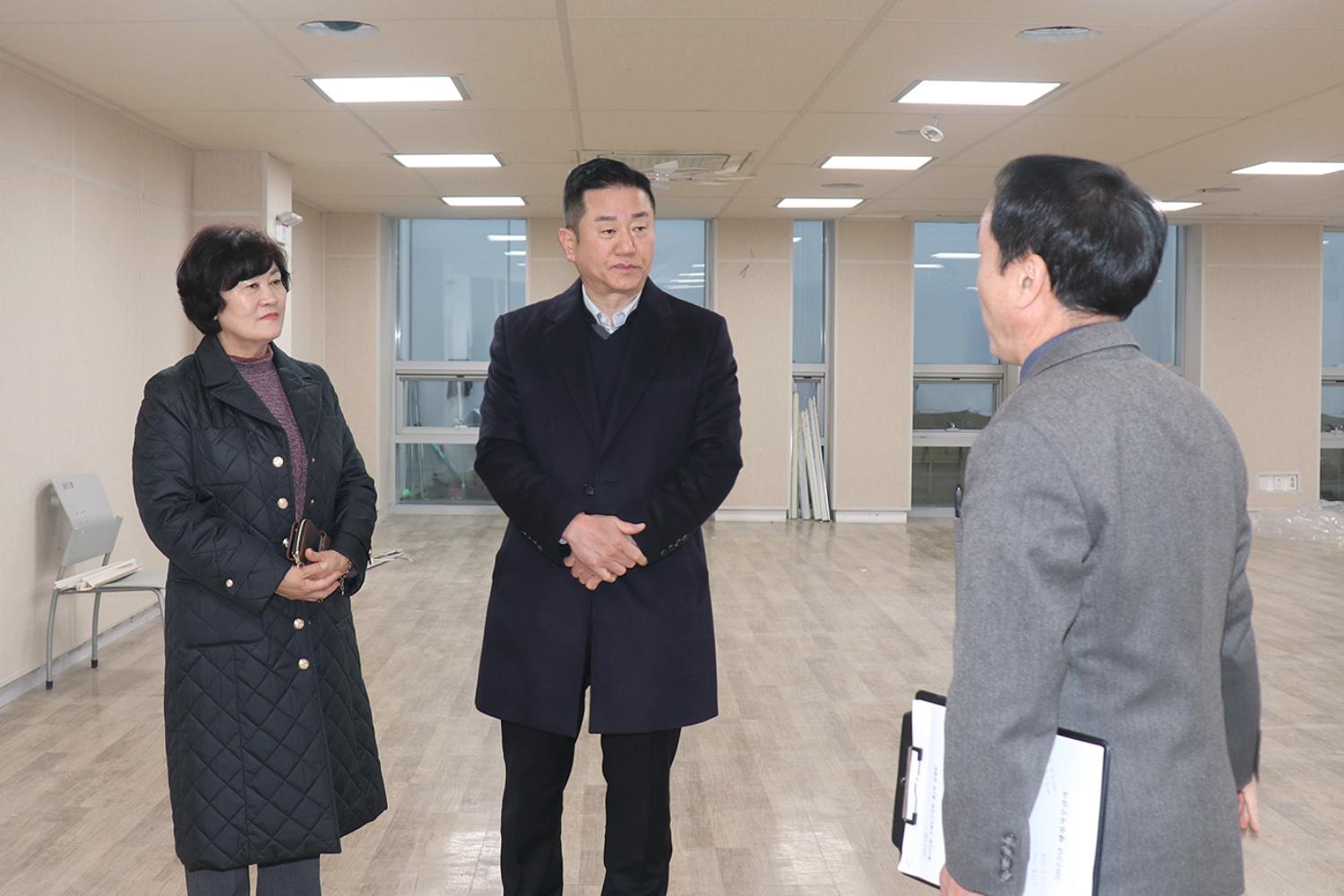 제295회 제2차 정례회 행정복지위원회 동 주민센터 행정사무감사(남가좌1동) 11