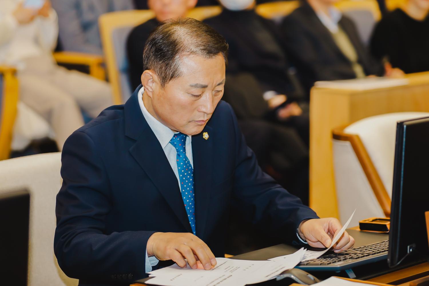 제295회 제2차 정례회 제2차 본회의(구정질문) 5