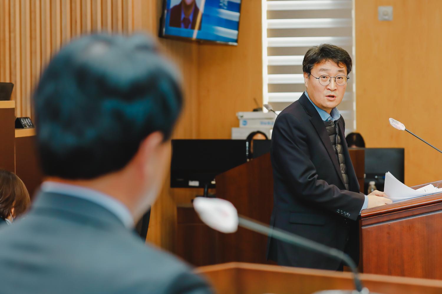 제295회 제2차 정례회 제2차 본회의(구정질문) 19