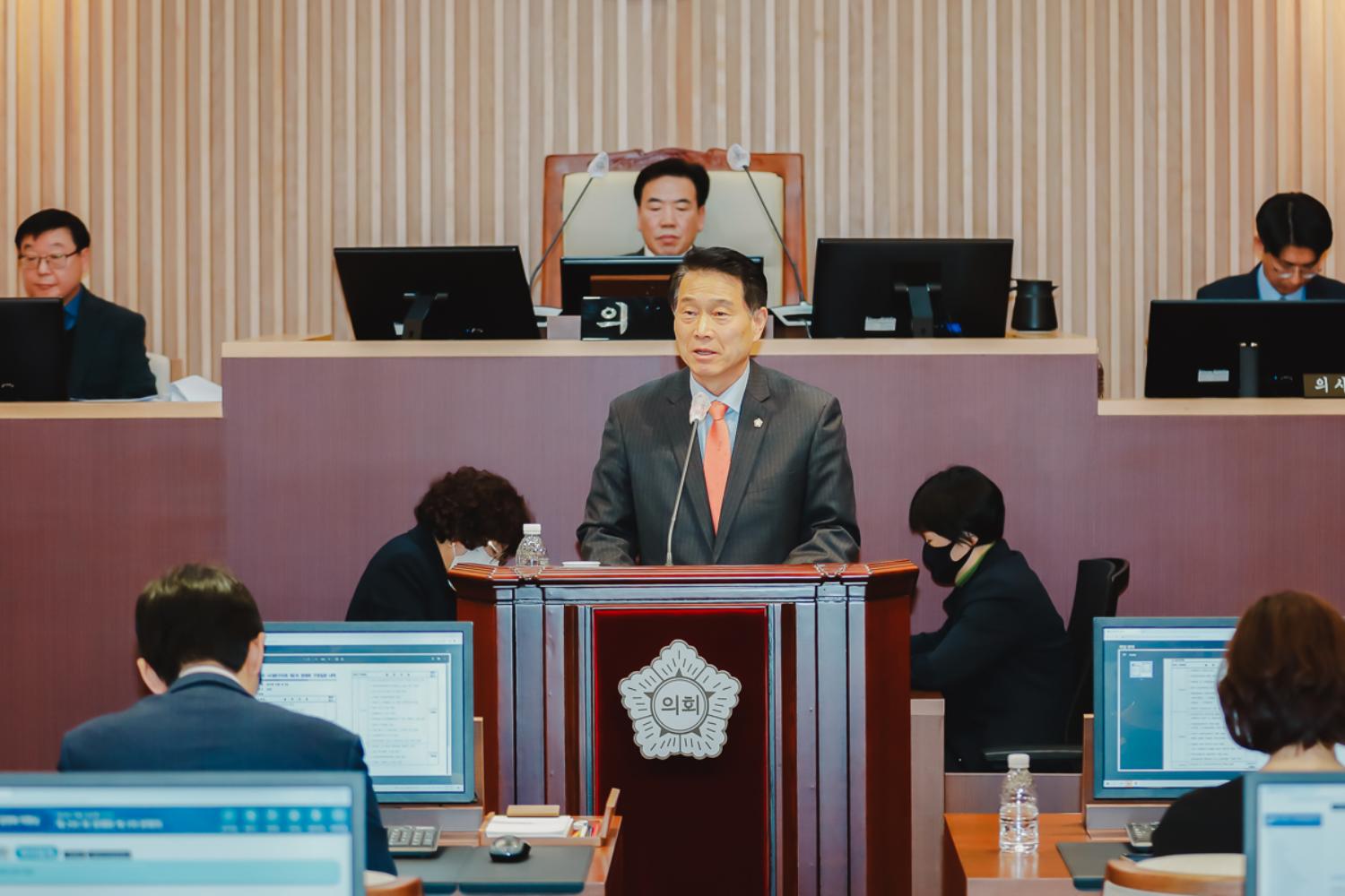 제295회 제2차 정례회 제2차 본회의(구정질문) 25