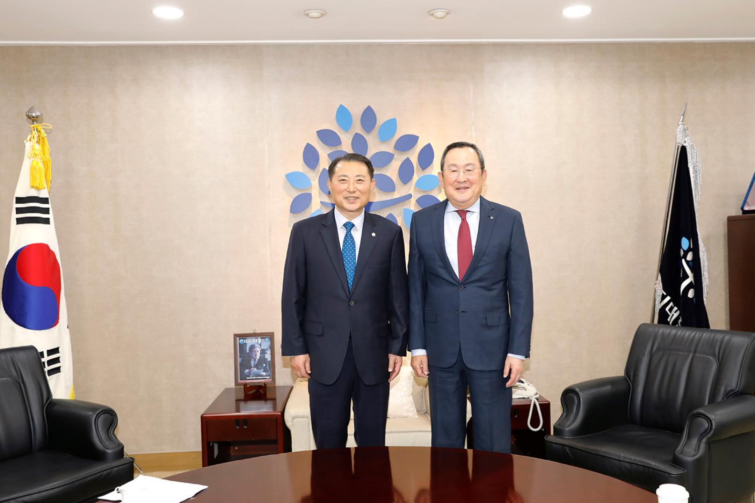 명지대학교 총장님과의 간담회 2