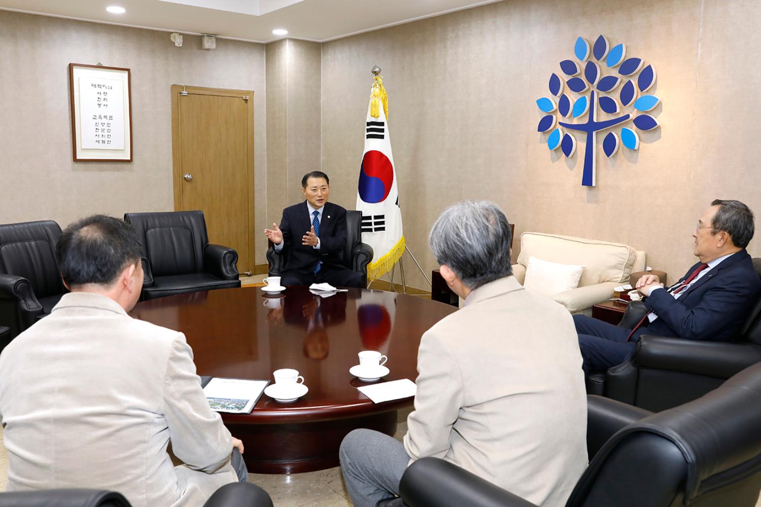 명지대학교 총장님과의 간담회 5
