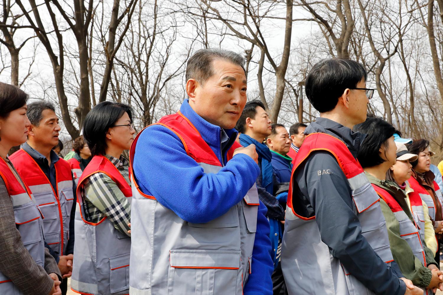 제79회 식목일기념 나무심기 행사 7