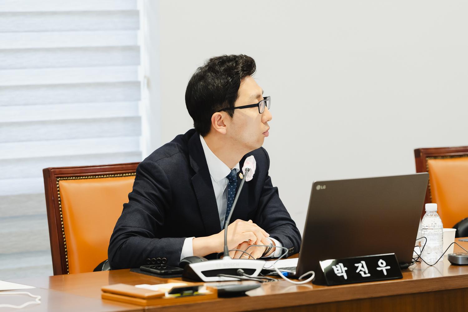 [의회운영위원회] 제297회 서대문구의회 임시회(폐회중) 5