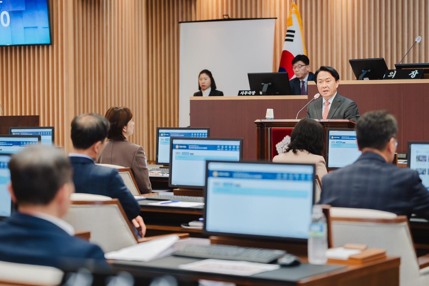 제298회 임시회 제2차 본회의 - 구정질문 30