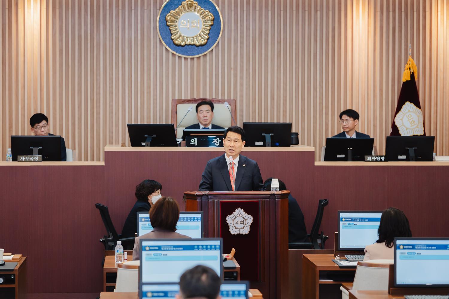 제298회 임시회 제2차 본회의 - 구정질문 67