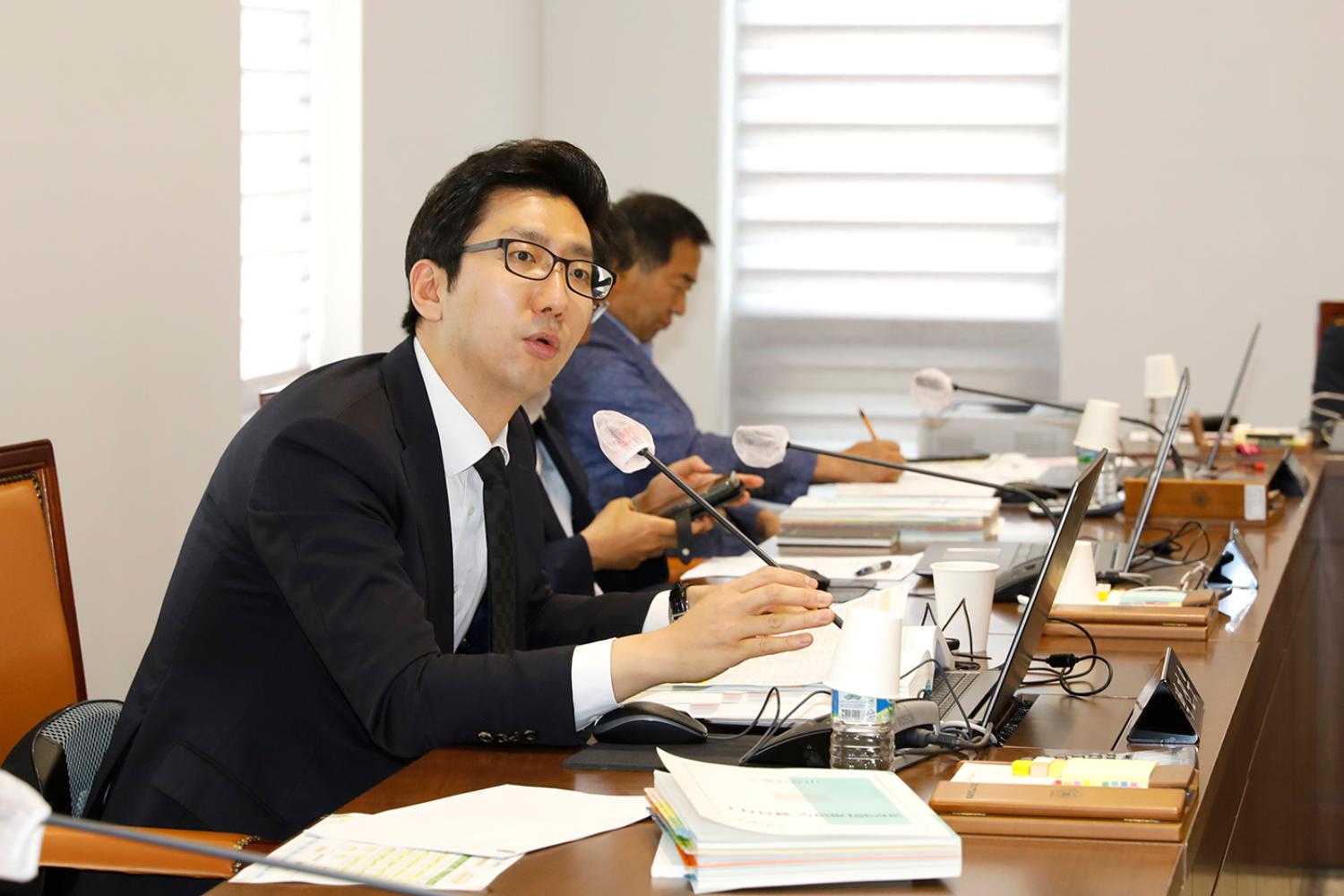 제299회 제1차 정례회 제1차 의회운영위원회 13