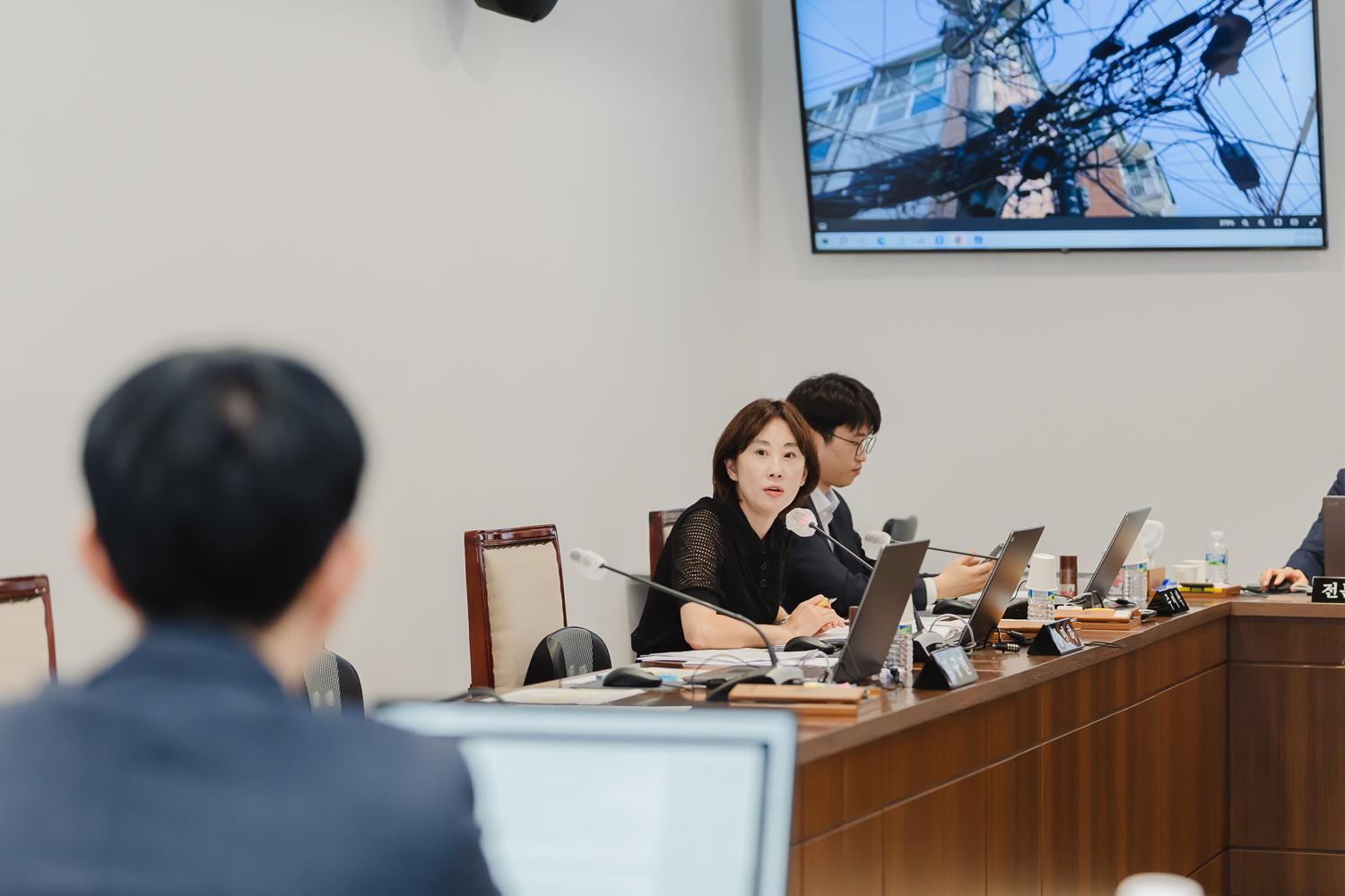 [제4차 재정건설위원회] 제299회 제1차 정례회 30