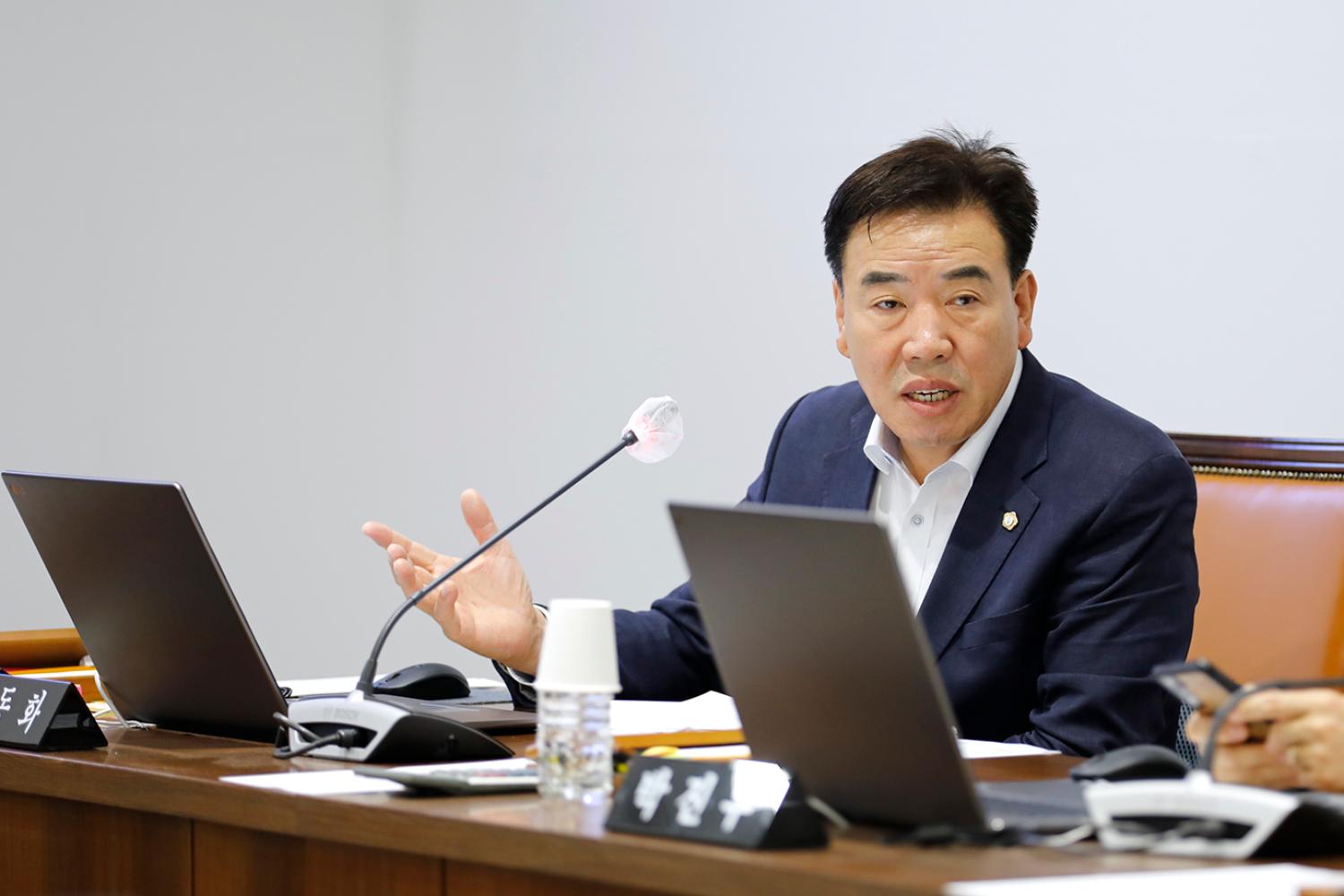 제302회 임시회 제4차 행정복지위원회-조례안 발의 7