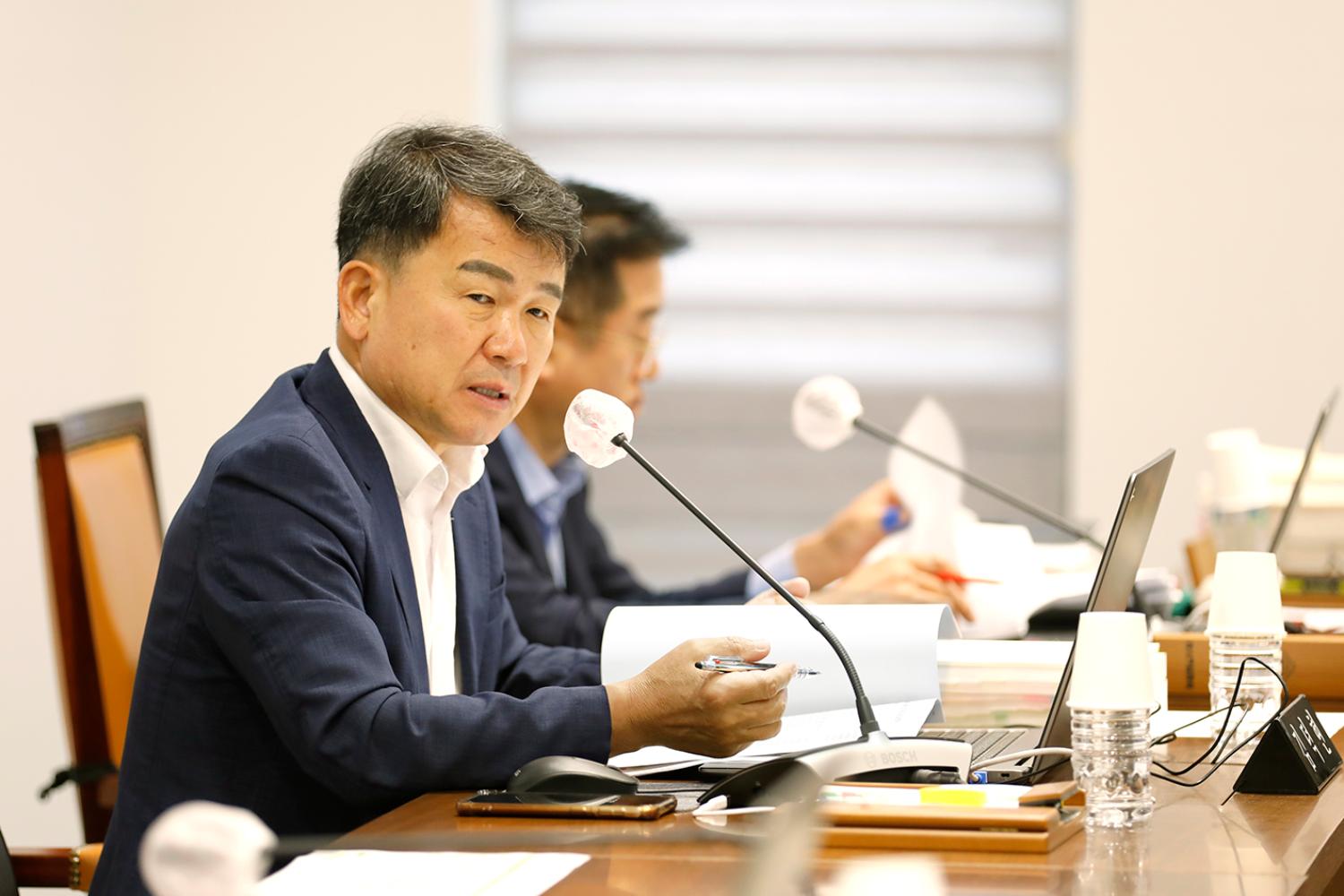 제302회 임시회 제5차 행정복지위원회-추가경정 예산안 심사 4